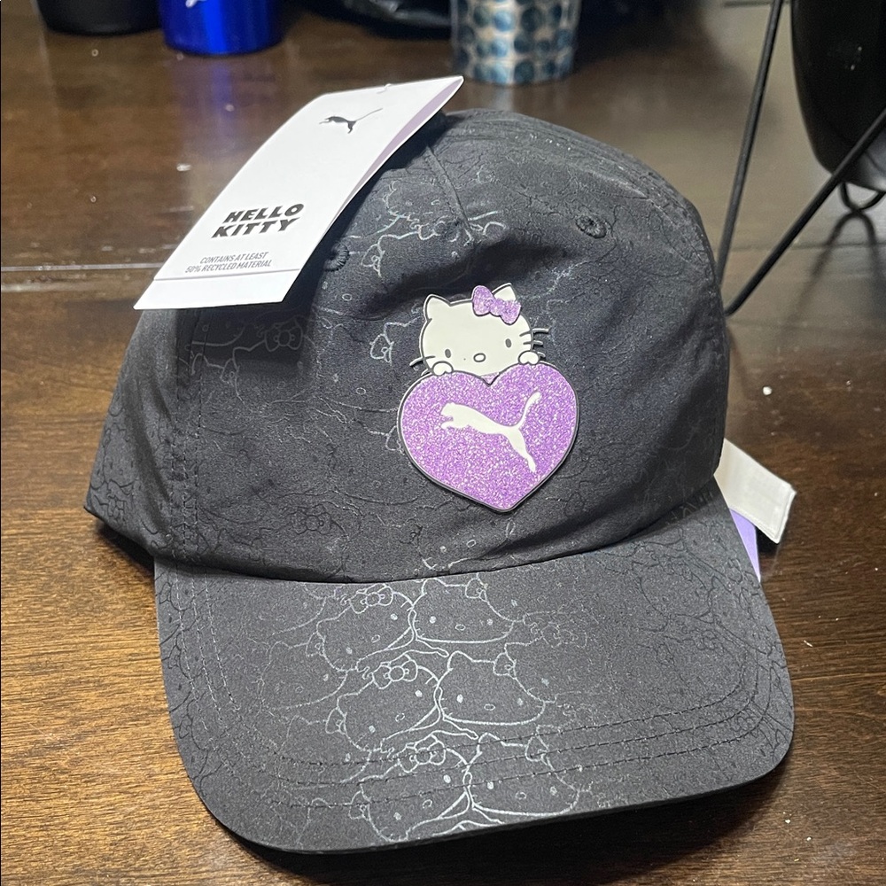 Sanrio Black Cap with Purple Hello Kitty Heart